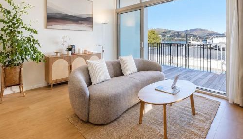 Entire home in Lyttelton, New Zealand