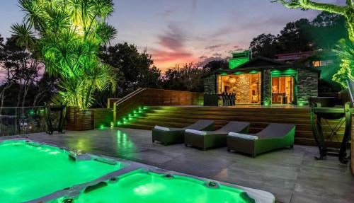 Maison Blanc Lodge - Nature Haven 4-Bed Luxury