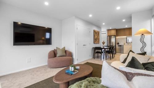 Opulence On Onslow with Free Parking