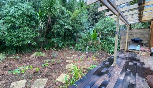 New York in Titirangi!