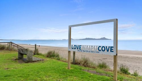 Over the Paddock - Waipu Holiday Home