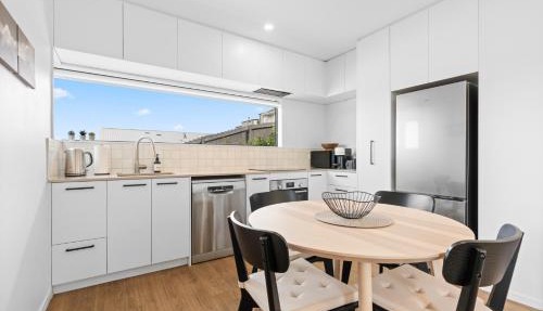3BDR Award Winning Home in peaceful cul de sac
