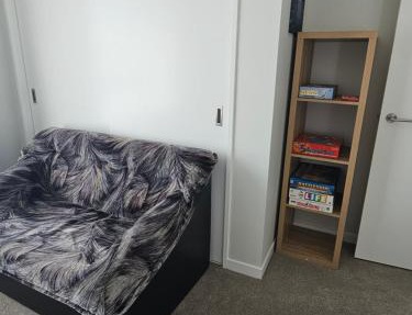 Large bedroom with en-suite in a new house Devonport