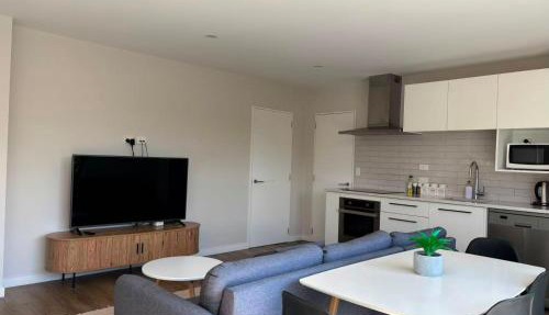Luxury 2-Bed Townhouse Opposite Northlands Mall