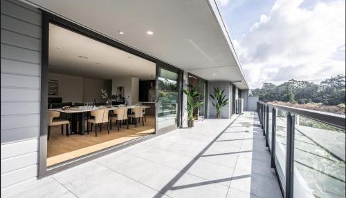 Sunrise Garden Suites