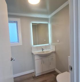 Peaceful 2BR Escape Walk to Bus Family Friendly