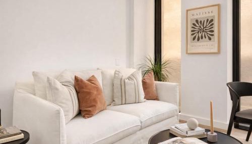 The Courtenay Chic Retreat 1BR Apartment