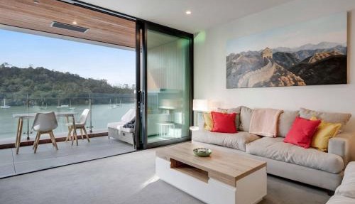 Hobsonville 2BR Waterfront Gem with Water Views