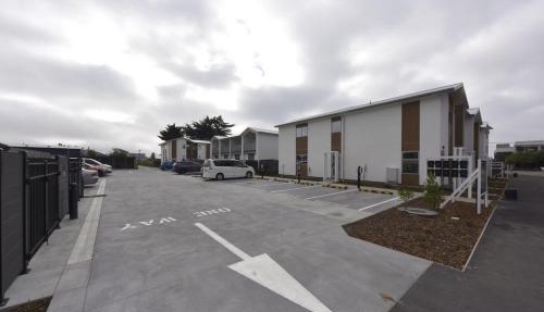 Coastal Living Two Bedroom Marine Parade