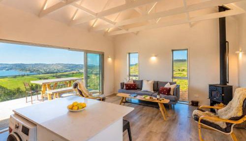 Overview - Stay Waiheke