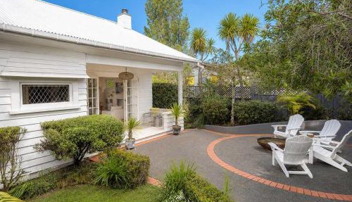 Island Villa- Stay Waiheke