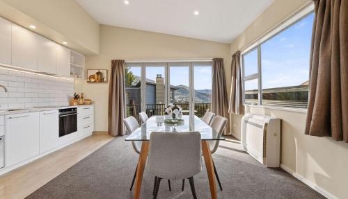 Alpine 75 Cottage - Queenstown Hill 2 Bed