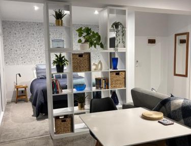 Location, luxury and stylish comfort