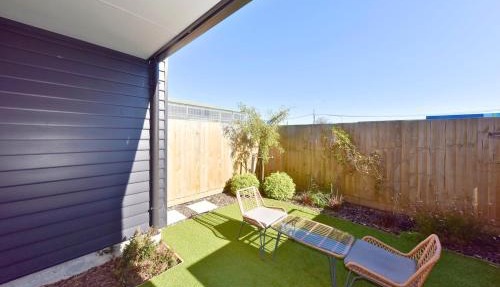 Cosy CBD Studio Apartment 6