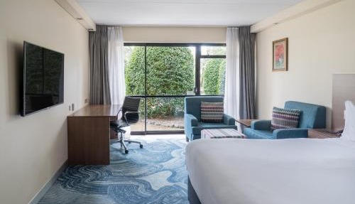 Holiday Inn Auckland Airport by IHG