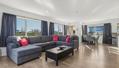 25A Hideaway - 3 Bed 2 Bath with Deck & BBQ