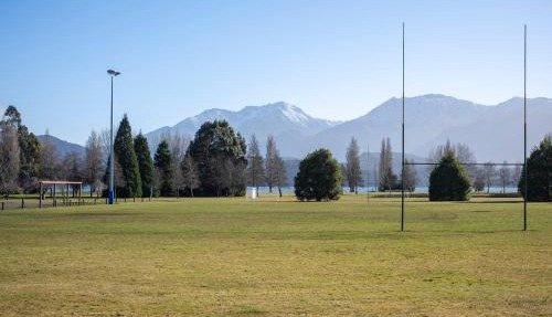 Dusky Fishing Unit - Te Anau Holiday Home
