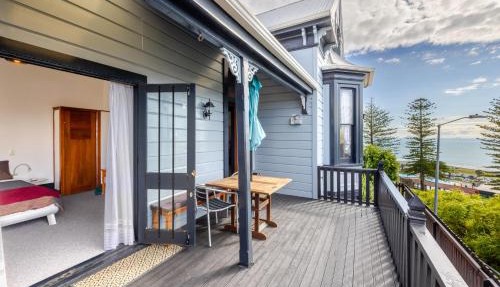 Art Deco Seaview Retreat