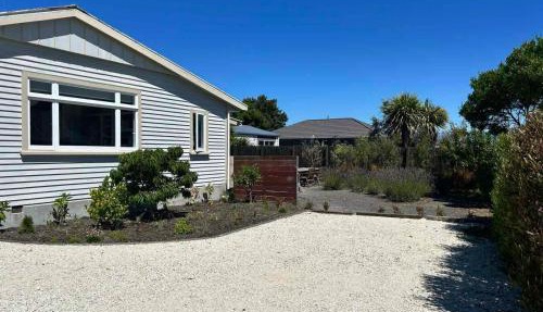 Spacious, Sunny, Homely - KK03219