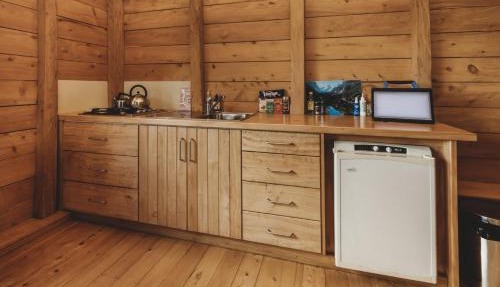The River Retreat - off the grid escape