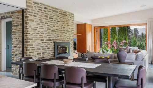 Waiora at 42- BBQ- Hot Tub- Free Parking-Fireplace