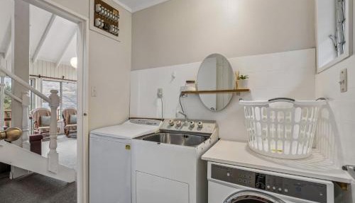 Lakeview Bach - Lake & Mountain Views