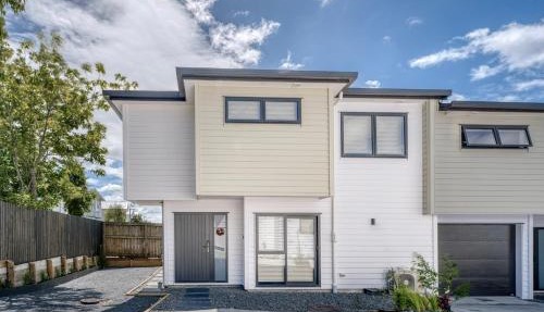 Auckland Airport Abode 2 x ensuites
