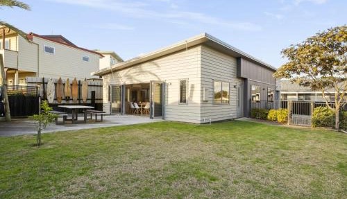 Sandy Feet Retreat - Papamoa