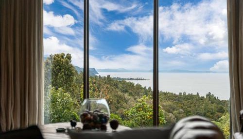 Camelot - Lake Taupo - Holiday Home - Pukawa