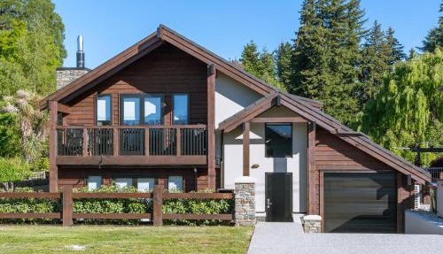 Mountain View Chalet