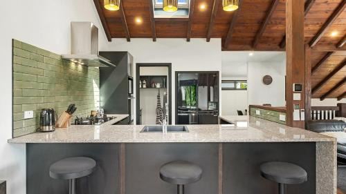 Mountain View Chalet
