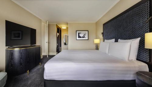 Pullman Auckland Hotel & Apartments