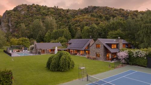Wharenui Holiday Home by MajorDomo