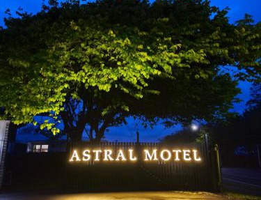 Astral Motel