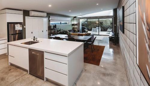 Perfect On Powderham Prime Inner City Location