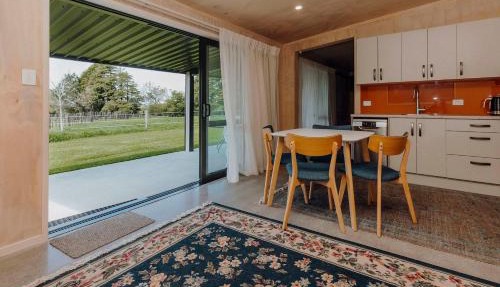 Tremorne Stay - the ultimate cosy couple cottage