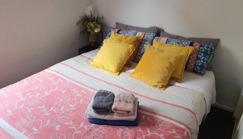 3-Bedrooms Home near CBD