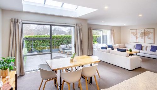 The Willows Parkside Retreat