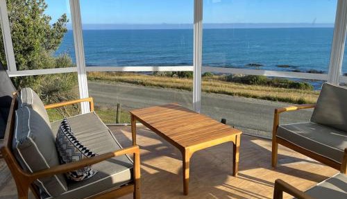 Kakanui Oceanside Retreat