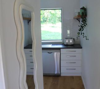 Hot Water Hideaway