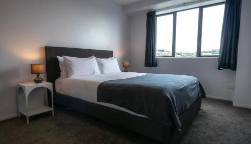 Chic Urban Retreat in Grey Lynn