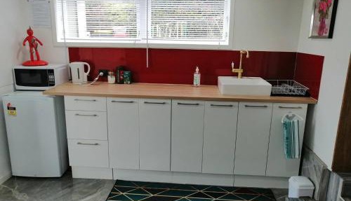 1 Bed 1 Bathroom w Parking Wi-Fi TV