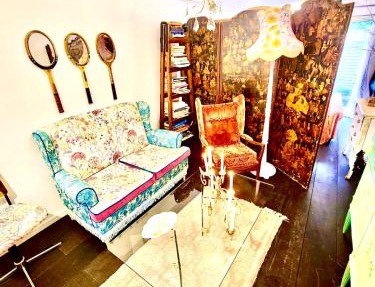 Glamping in Luxury at Little Lytelton Boatique House