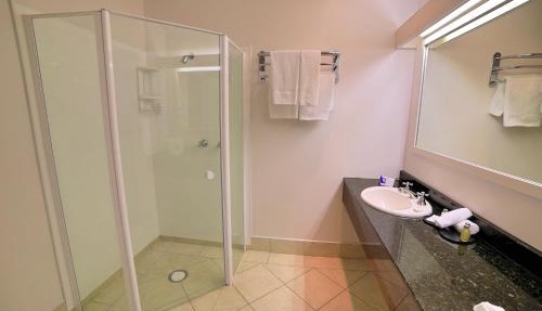 Brentwood Hotel