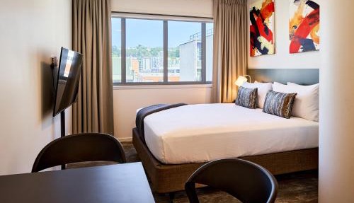 Sojourn Apartment Hotel - Ghuznee
