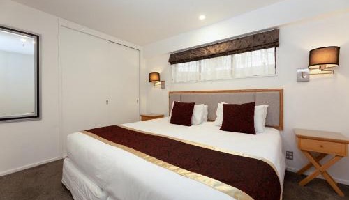 Fino Hotel & Suites