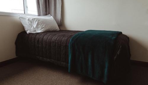 Makikihi Country Hotel
