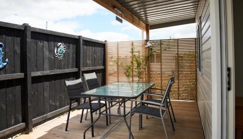 Orewa Kiwi Cabins