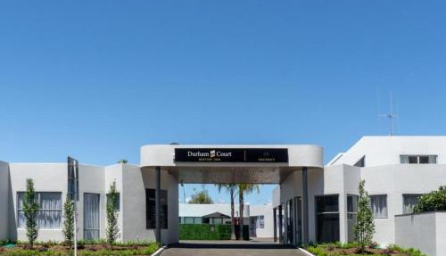 Durham Court Motor Inn