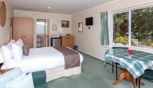 Breakaway Bed & Breakfast